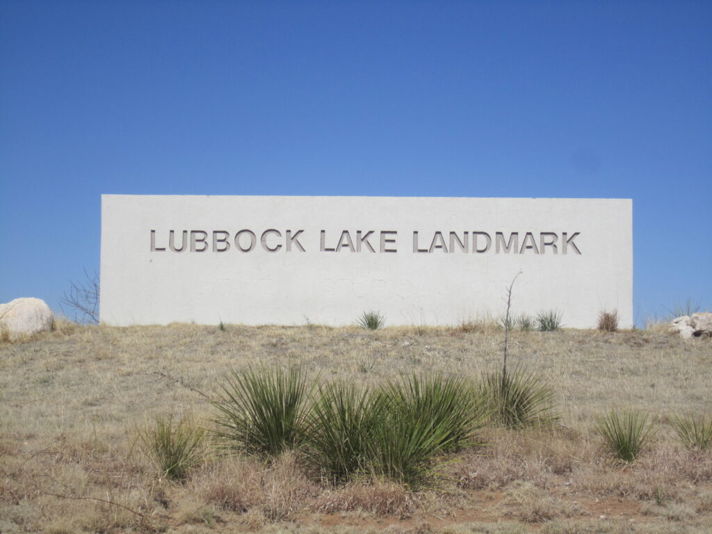 Lubbock_Lake_Landmark_sign_MG_1583